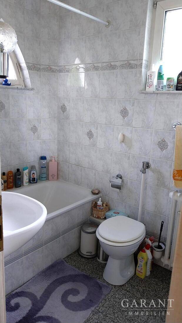 Property thumbnail 11