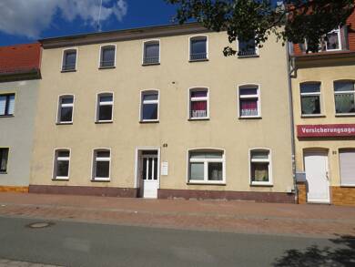 Haus zum Kauf provisionsfrei 129.000 € 12 Zimmer 312 m² 714 m² Grundstück Walther-Rathenau-Straße 49 Bitterfeld Bitterfeld-Wolfen 06749