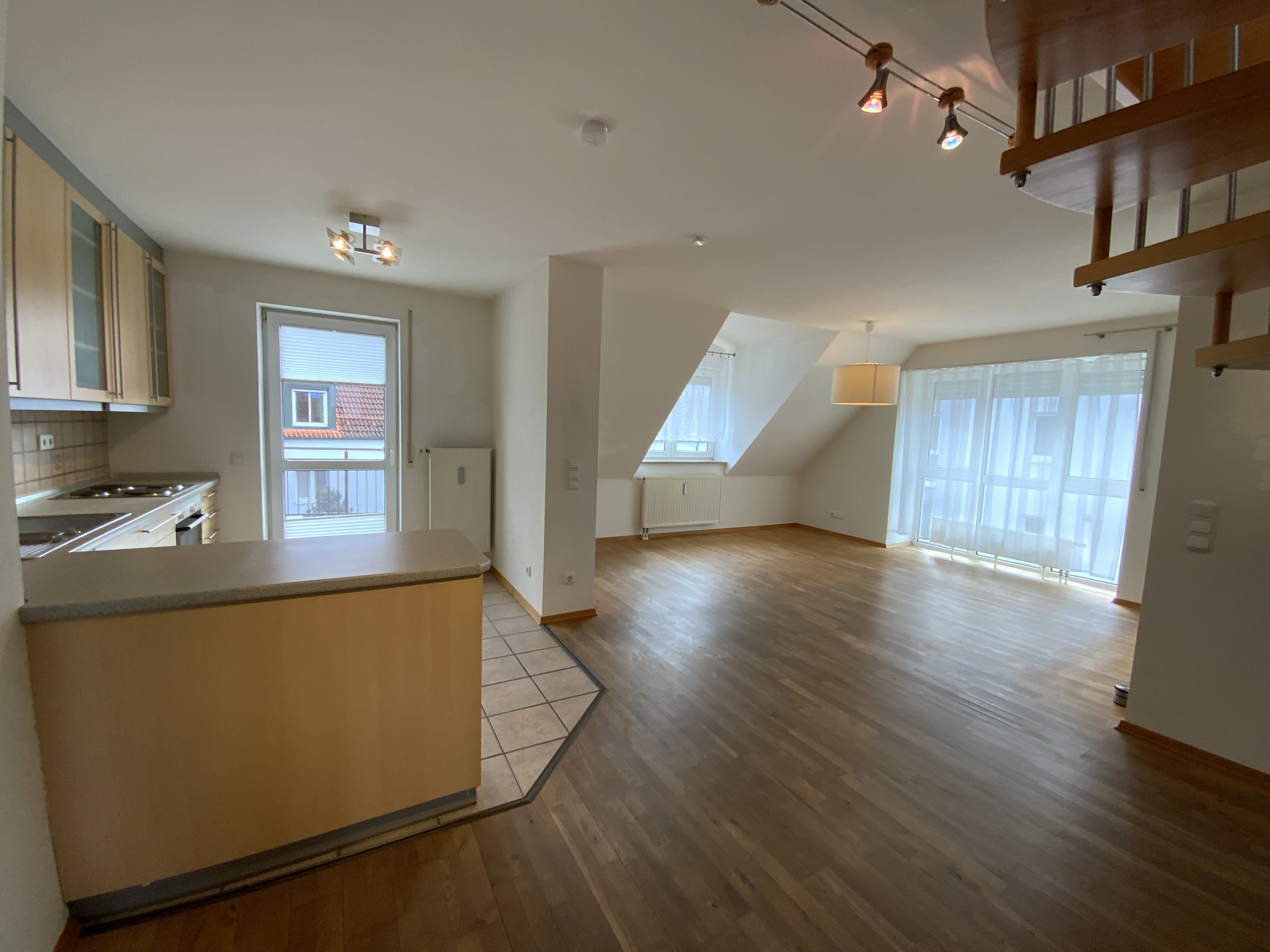 Wohnung zur Miete 900 € 3 Zimmer 71 m²<br/>Wohnfläche 01.02.2025<br/>Verfügbarkeit Donauwörth Donauwörth 86609