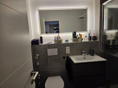Wohnung zur Miete 995 € 2 Zimmer 65 m² Dachgeschoss, 1. Geschoss Quickborn 25451