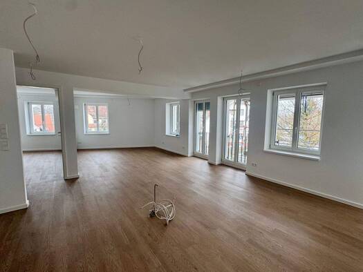 Wohnung zur Miete 890 € 3 Zimmer 85,6 m² 2. Geschoss frei ab sofort Ellwangen 73479