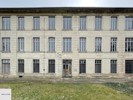 Sonstiges zum Kauf als Kapitalanlage geeignet 2.290.000 € 2.689 m² 2.860 m² Grundstück Fischamend 2401