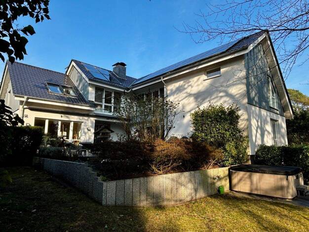 Einfamilienhaus zum Kauf 1.150.000 € 7 Zimmer 287,7 m² 1.211 m² Grundstück Maschen Seevetal 21220