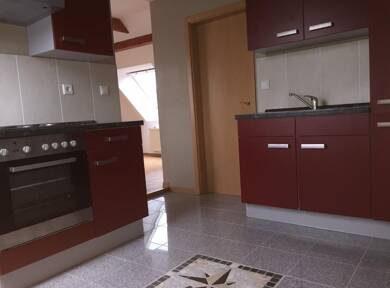 Wohnung zur Miete 470 € 2 Zimmer 44 m² Dachgeschoss frei ab 01.08.2025 Lindenstr Mengershausen Rosdorf 37124