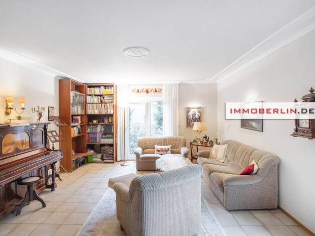 Einfamilienhaus zum Kauf 749.000 € 10 Zimmer 203 m² 811 m² Grundstück Altglienicke Treptow-Köpenick 12524