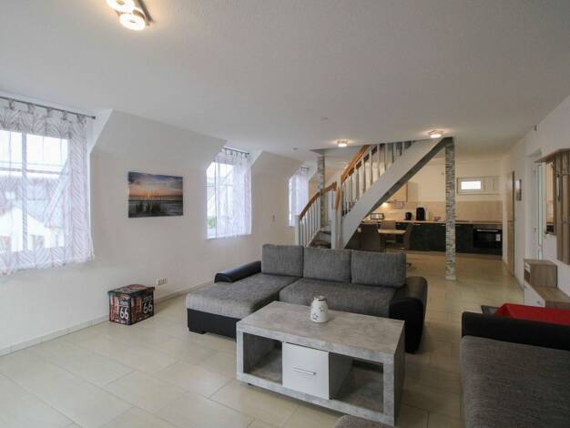 Sonstiges zum Kauf als Kapitalanlage geeignet 189.000 € 3 Zimmer 85 m² Wiek Wiek 18556
