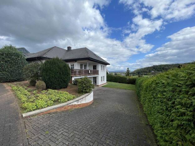 Einfamilienhaus zum Kauf 550.000 € 6 Zimmer 225 m² 851 m² Grundstück Wittlich 54516