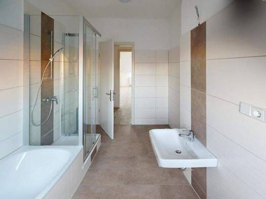 Wohnung zur Miete 470 € 3 Zimmer 78,3 m² 4. Geschoss Gutenbergstr. 15 Bernsdorf Chemnitz 09126