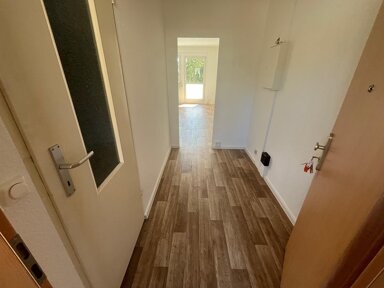 Wohnung zur Miete 150 € 1 Zimmer 29,6 m² 1. Geschoss Clara-Wieck-Ring 26 Markneukirchen Markneukirchen 08258