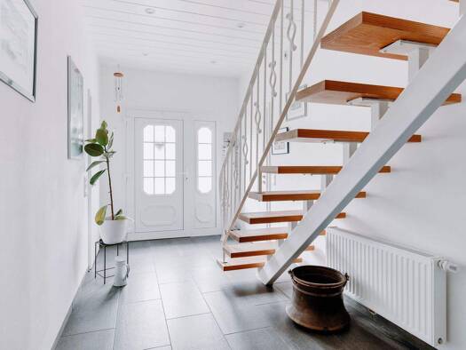 Einfamilienhaus zum Kauf 549.000 € 8,5 Zimmer 240 m² 1.055 m² Grundstück Garstedt 21441