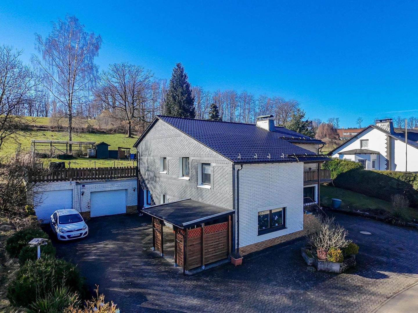 Immobilie in Drolshagen - Ihr neues Zuhause mit zwei Wohnwelten - Bild 1