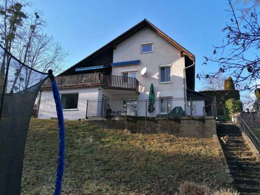 Haus zum Kauf 254.000 € 8 Zimmer 140 m² 978 m² Grundstück Ehrenhausen 8461