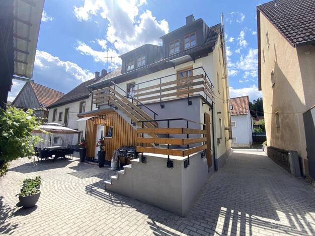 Doppelhaushälfte zum Kauf 350.000 € 6 Zimmer 207 m² 469 m² Grundstück Plech 91287