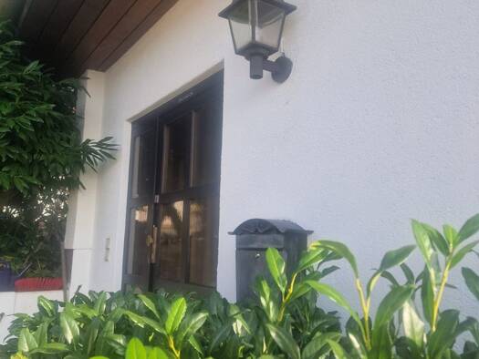 Doppelhaushälfte zur Miete 1.400 € 1 Zimmer 135 m² Oberelchingen Elchingen 89275