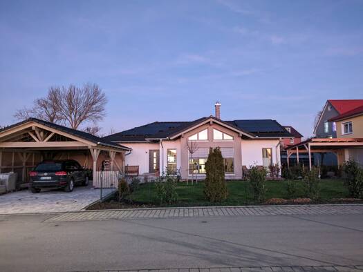 Bungalow zum Kauf provisionsfrei 650.000 € 4 Zimmer 120 m² Weigenheim 97215