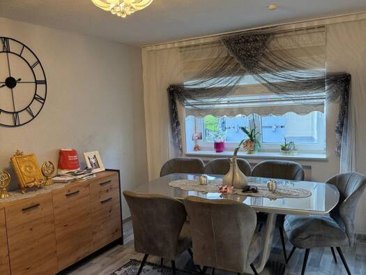 Wohnung zum Kauf 450.000 € 5 Zimmer 117 m² 1. Geschoss Wäldenbronn Esslingen am Neckar 73732