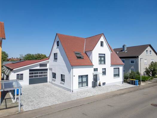 Haus zum Kauf 750.000 € 9 Zimmer 258,5 m² 882 m² Grundstück Trossingen Trossingen 78647