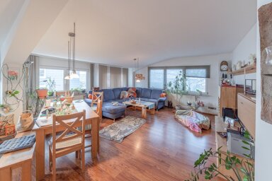 Wohn- und Geschäftshaus zum Kauf als Kapitalanlage geeignet 1.269.000 € 4 Zimmer 1.658,9 m² 4.281 m² Grundstück Sulgen Schramberg / Sulgen 78713