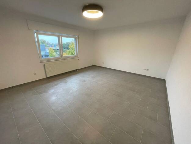Wohnung zur Miete 750 € 3 Zimmer 98 m² 2. Geschoss Bremer Straße 2 Löningen 49624