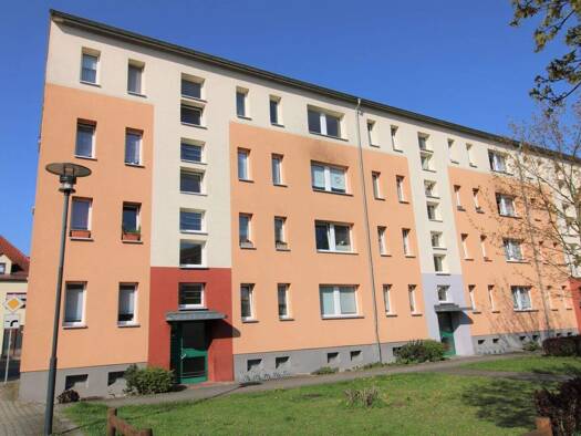 Wohnung zur Miete 350 € 2 Zimmer 49,7 m² 1. Geschoss Georgenstraße 4 Spremberg 03130