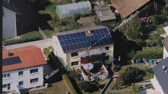 Mehrfamilienhaus zum Kauf 599.000 € 8 Zimmer 200 m²<br/>Wohnfläche 440 m²<br/>Grundstück Erzingen Klettgau 79771