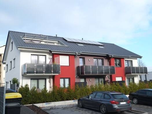 Wohnung zur Miete 900 € 3 Zimmer 98 m² Geschoss 3/3 frei ab 01.10.2026 Brake Bielefeld 33729