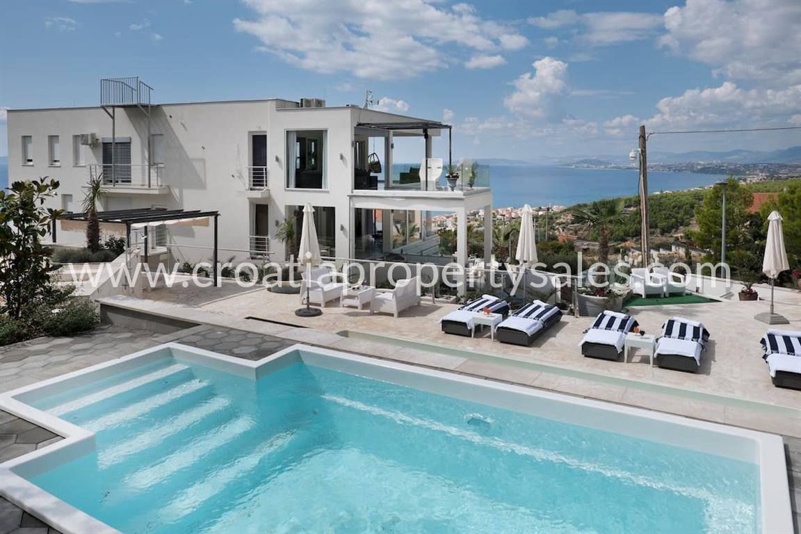 Haus zum Kauf 2.500.000 € 7 Zimmer 350 m²<br/>Wohnfläche Split