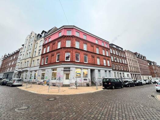 Mehrfamilienhaus zum Kauf als Kapitalanlage geeignet 2.650.000 € 1.359 m² 790 m² Grundstück Gaarden-Ost Kiel 24143