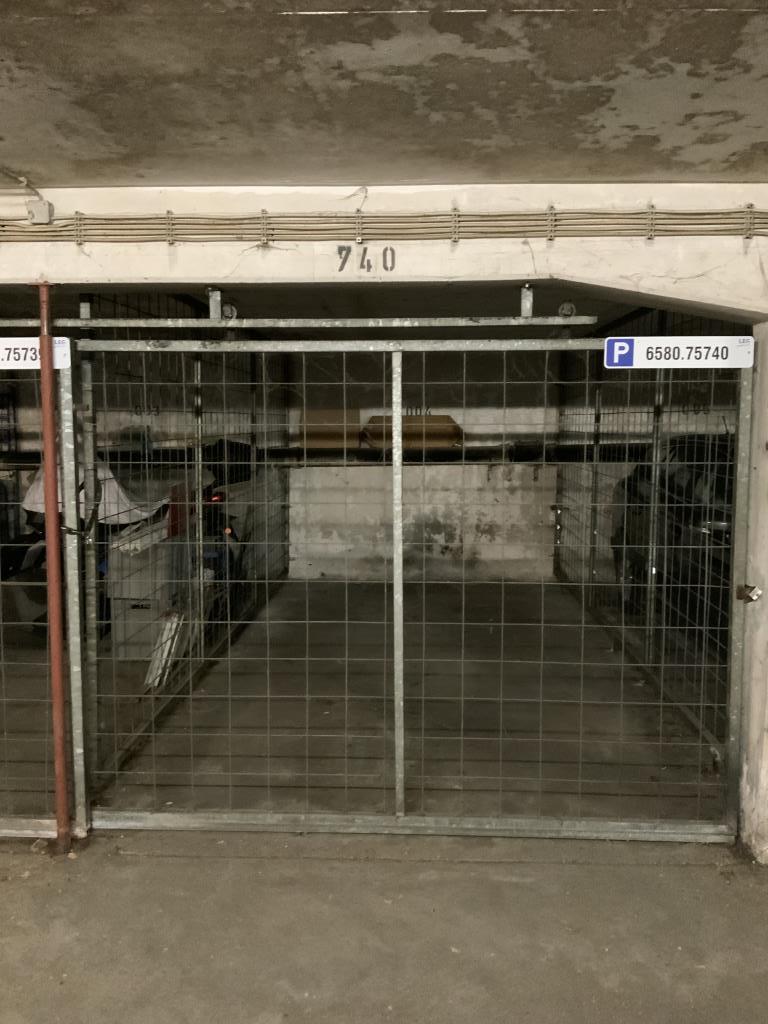 Garage zur Miete 45 € Bernauerstraße 01, Tiefgara Berliner Viertel Monheim 40789