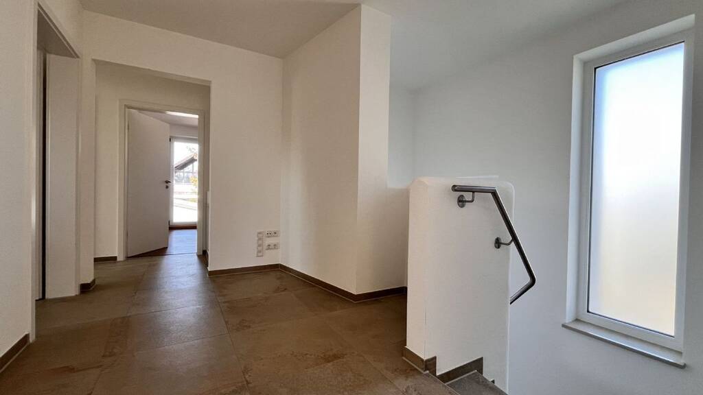 Wohnung zum Kauf 475.000 € 4,5 Zimmer 92,2 m² 2. Geschoss Waldkraiburg 84478
