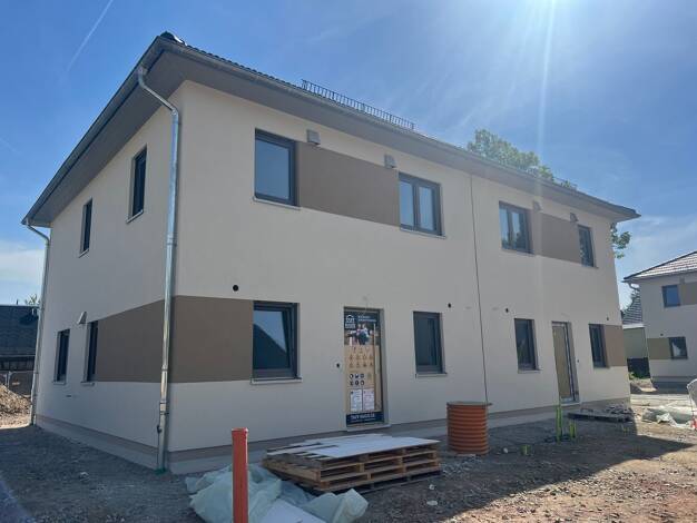 Haus zum Kauf - Erstbezug provisionsfrei 519.900 € 4,5 Zimmer 114 m² 350 m² Grundstück Radebeul 01445