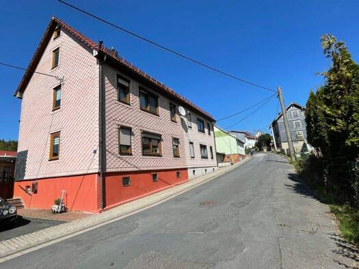 Doppelhaushälfte zum Kauf 198.000 € 5 Zimmer 160 m² 158 m² Grundstück Zella-Mehlis 98544