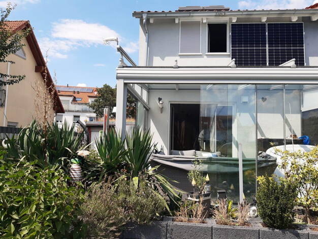 Doppelhaushälfte zum Kauf provisionsfrei 589.000 € 6 Zimmer 96 m² 201 m² Grundstück Flörsheim Flörsheim 65439