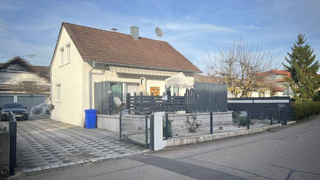 Einfamilienhaus zum Kauf 468.000 € 3 Zimmer 96 m² 456 m² Grundstück Unterlauchringen Lauchringen 79787