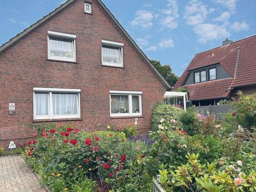 Mehrfamilienhaus zum Kauf 359.000 € 4 Zimmer 130 m² 946 m² Grundstück frei ab sofort Hooksiel Wangerland 26434