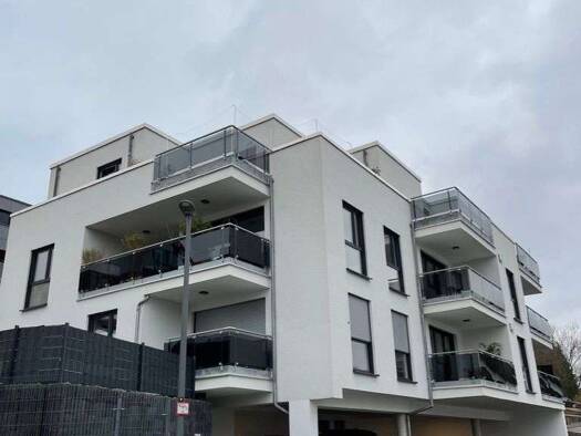 Wohnung zur Miete 836 € 2 Zimmer 76 m² 2. Geschoss frei ab 01.07.2026 Lindlar 51789