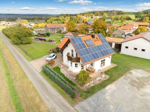 Einfamilienhaus zum Kauf 398.000 € 5 Zimmer 117,1 m² 640 m² Grundstück frei ab 01.08.2026 Wolfsloch Hochstadt am Main / Wolfsloch 96272