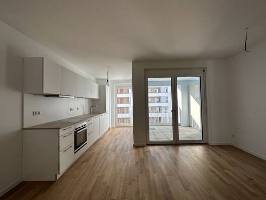 Wohnung zur Miete 1.249 € 3 Zimmer 76,6 m² 6. Geschoss frei ab 01.11.2025 Stadtmitte Neu-Ulm 89231