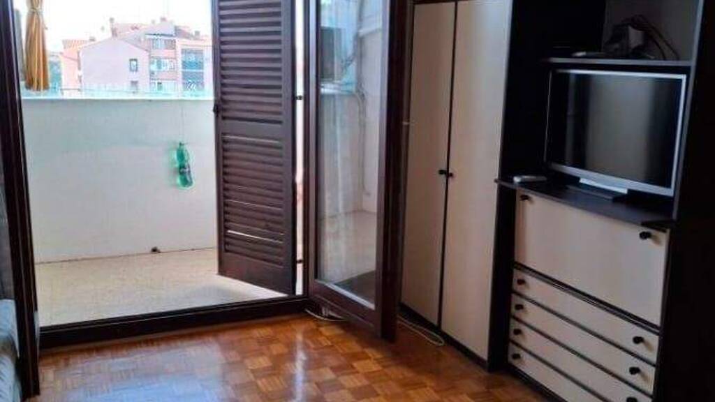 Wohnung zum Kauf 130.000 € 1 Zimmer 4. Geschoss Umag 52470