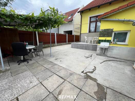 Einfamilienhaus zum Kauf 369.000 € 7 Zimmer 125 m² 372 m² Grundstück Wiener Neustadt 2700