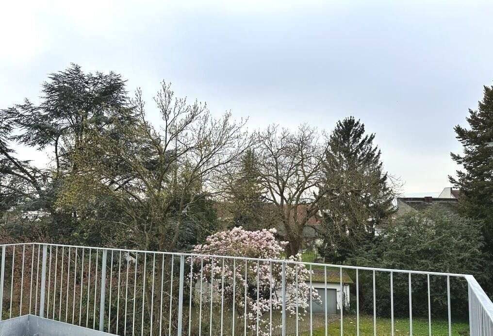 Penthouse zum Kauf provisionsfrei 488.000 € 2 Zimmer 69 m²<br/>Wohnfläche 3.<br/>Geschoss Biebrich Wiesbaden 65203