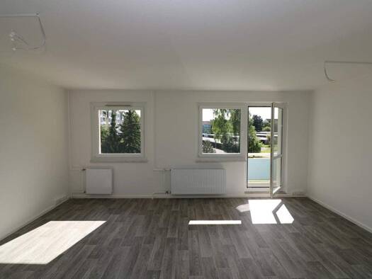 Wohnung zur Miete 439 € 3 Zimmer 68,3 m² 2. Geschoss Karl-Kegel-Straße 10b Freiberg 09599