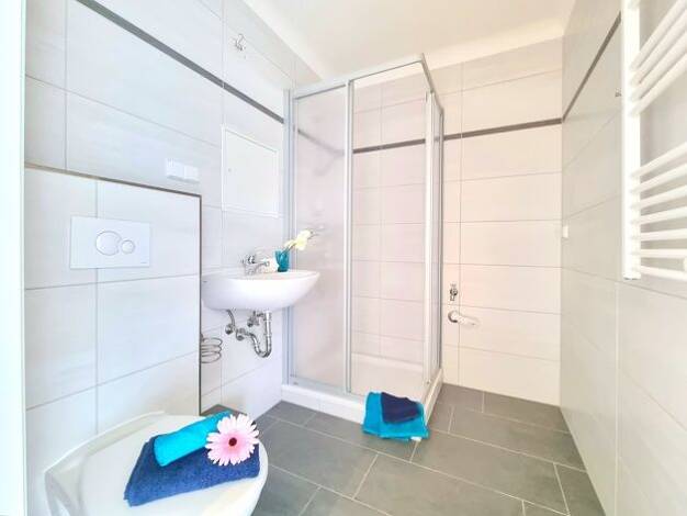 Wohnung zur Miete 440 € 3 Zimmer 69,8 m² 5. Geschoss Johannes-Göderitz-Straße 71 Neu Olvenstedt Magdeburg 39130