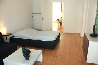 Wohnung zur Miete Wohnen auf Zeit 1.295 € 1 Zimmer 41 m² frei ab 01.12.2024 Kastanienallee Prenzlauer Berg Berlin 10435