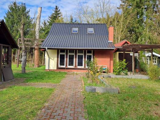 Haus zum Kauf 310.000 € 2 Zimmer 64 m² 843 m² Grundstück Sieglindeweg 6 Stolzenhagen Wandlitz 16348