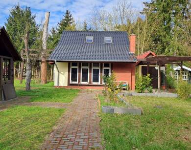 Haus zum Kauf 310.000 € 2 Zimmer 64 m² 973 m² Grundstück Sieglindeweg 6 Stolzenhagen Wandlitz 16348