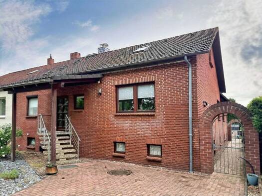 Doppelhaushälfte zum Kauf 239.000 € 5 Zimmer 149 m² 1.173 m² Grundstück Ovelgönne Hambühren 29313