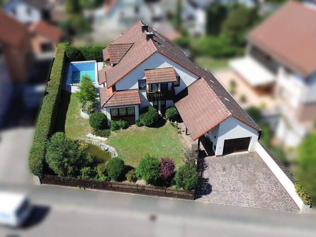 Einfamilienhaus zum Kauf 729.000 € 7 Zimmer 215 m² 723 m² Grundstück Roth 91154
