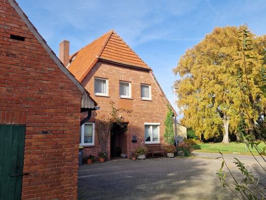 Haus zum Kauf 260.000 € 7 Zimmer 221,5 m² 13.718 m² Grundstück Sieden Borstel 27246