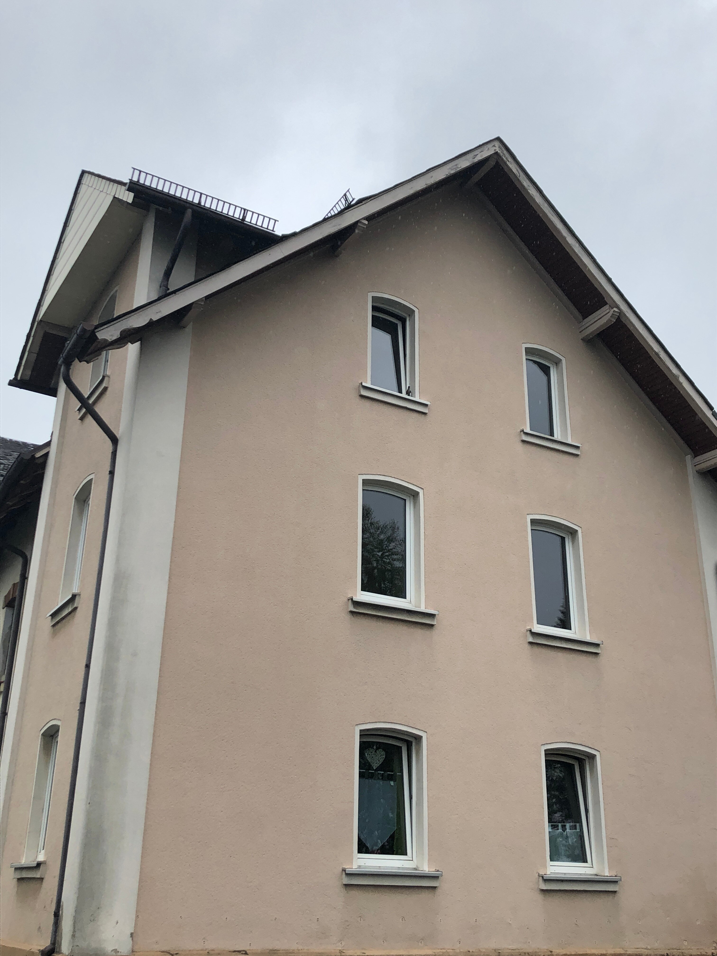 Wohnung zur Miete 380 € 3 Zimmer 62 m²<br/>Wohnfläche ab sofort<br/>Verfügbarkeit Schwarzer Weg 6 Oberkotzau Oberkotzau 95145